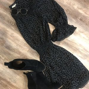 Ella Moon bell sleeve cinch waist dress